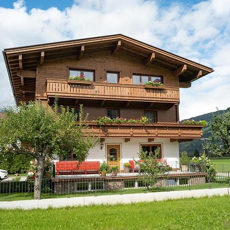 Haus Kreidl Bed & Breakfast Schwendau Exterior photo