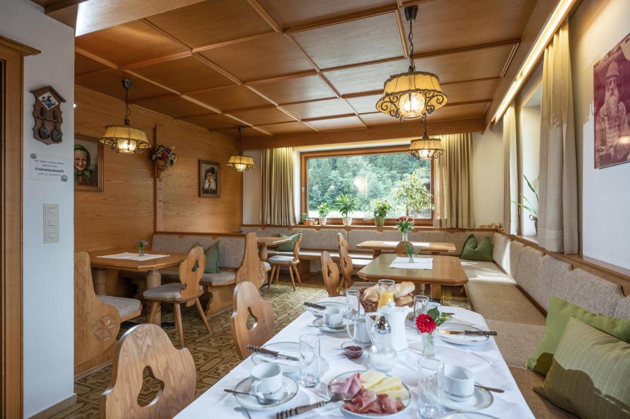 Haus Kreidl Bed & Breakfast Schwendau Exterior photo